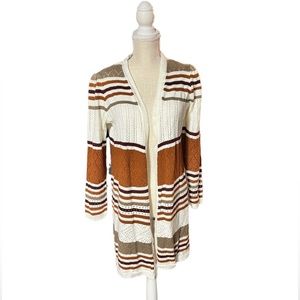 Absolutely‎ Famous sweater